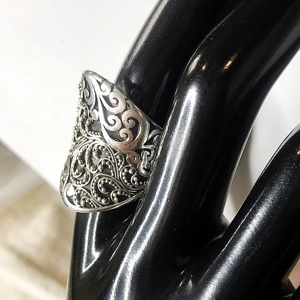LOIS HILL Sterling Silver Oxidized Cigar Band Ring Granulated Cutout Design NWT - Picture 17 of 17